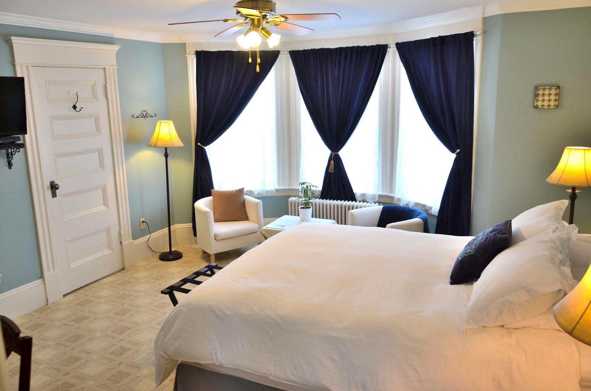 Island Home Bed And Breakfast Summerside Exterior photo